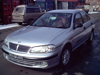 2000 Nissan Sunny