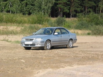 2000 Nissan Sunny