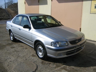 2000 Nissan Sunny