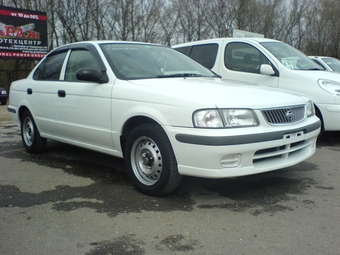 2000 Nissan Sunny