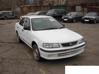 2000 Nissan Sunny