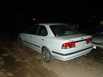 2000 Nissan Sunny