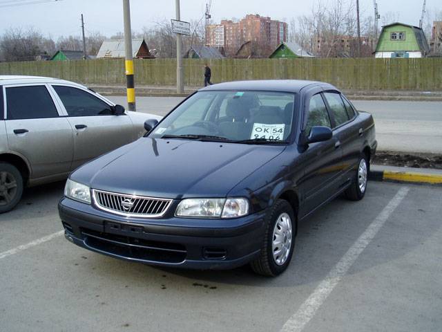 2000 Nissan Sunny