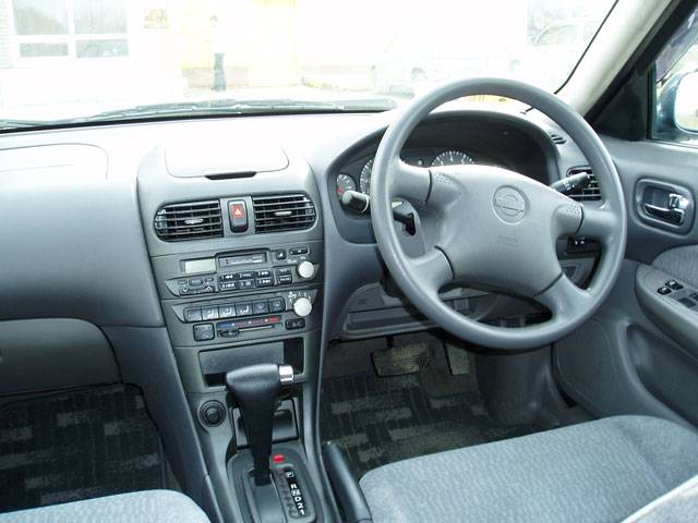 2000 Nissan Sunny