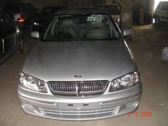 2000 Nissan Sunny