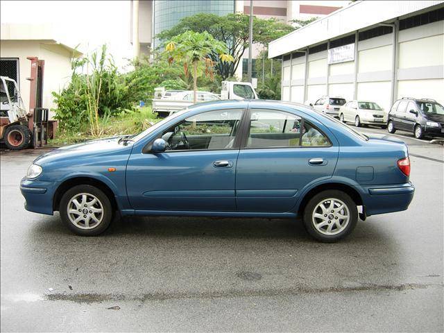 2000 Nissan Sunny