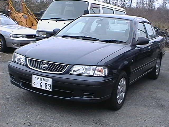 2000 Nissan Sunny