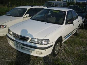 2000 Nissan Sunny