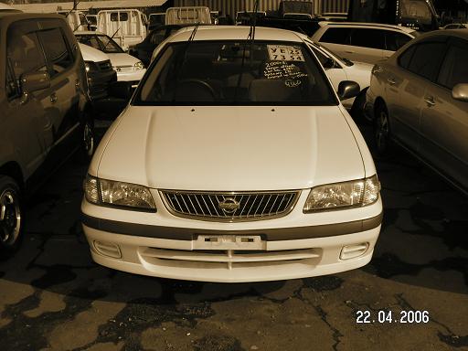 2000 Nissan Sunny