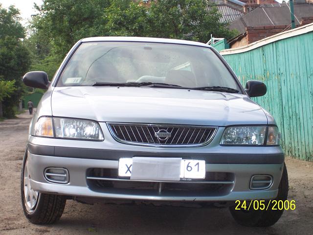 2000 Nissan Sunny