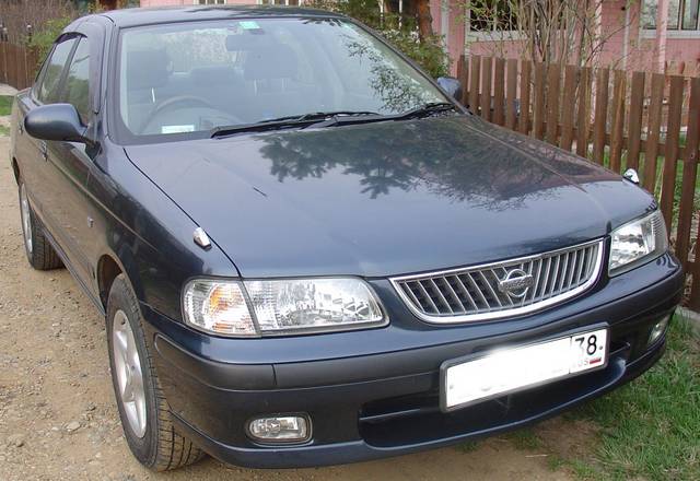 2000 Nissan Sunny