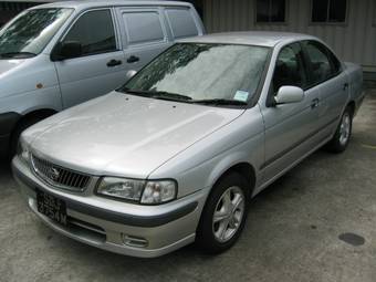 2000 Nissan Sunny