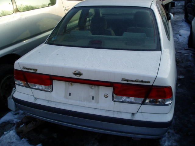 2000 Nissan Sunny