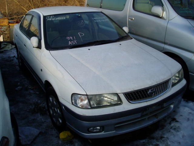 2000 Nissan Sunny