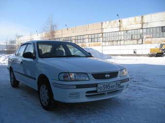 2000 Nissan Sunny