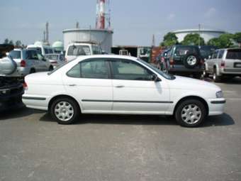 Nissan Sunny