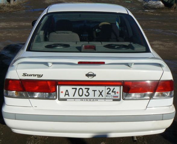 2000 Nissan Sunny