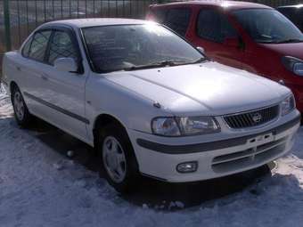 2000 Nissan Sunny