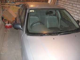 2000 Nissan Sunny