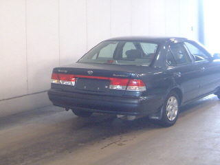 2000 Nissan Sunny Photos
