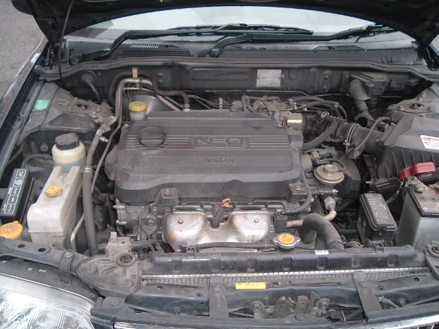 2000 Nissan Sunny Photos