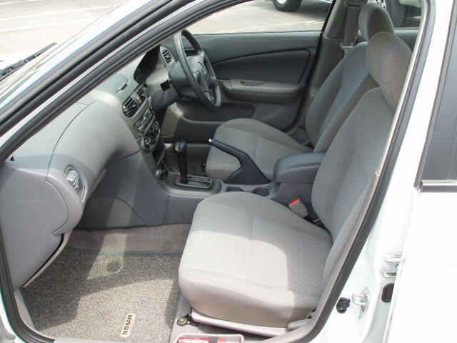 2000 Nissan Sunny For Sale