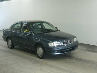 2000 Nissan Sunny Photos