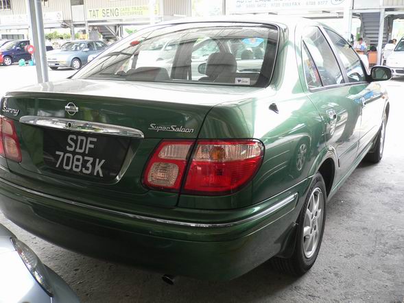 2000 Nissan Sunny Pictures