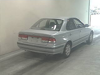 2000 Nissan Sunny Pics