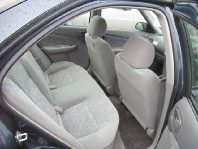 2000 Nissan Sunny Pictures