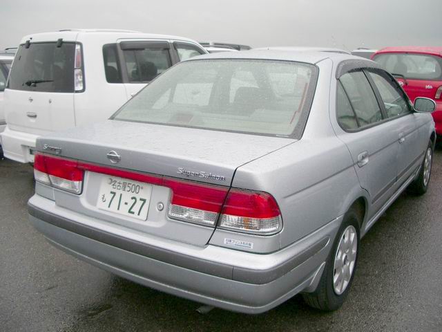 2000 Nissan Sunny Pics