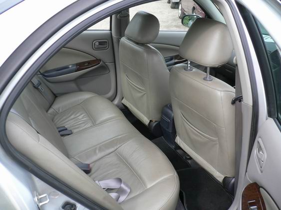 2000 Nissan Sunny For Sale