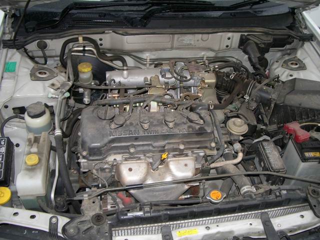 2000 Nissan Sunny Pics