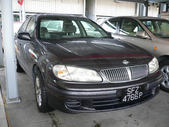 2000 Nissan Sunny Photos