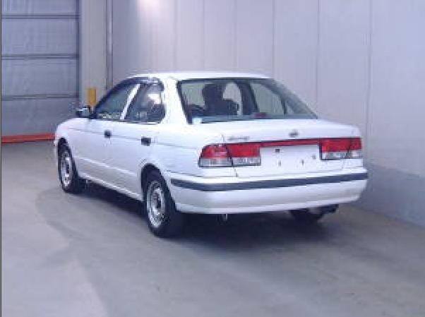 2000 Nissan Sunny Pictures