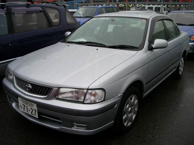 2000 Nissan Sunny Photos