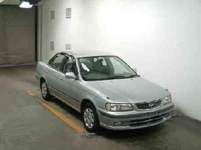 2000 Nissan Sunny Pics