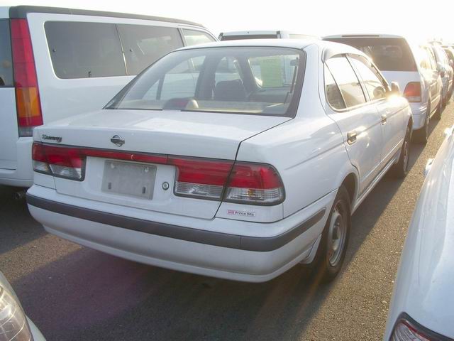2000 Nissan Sunny For Sale