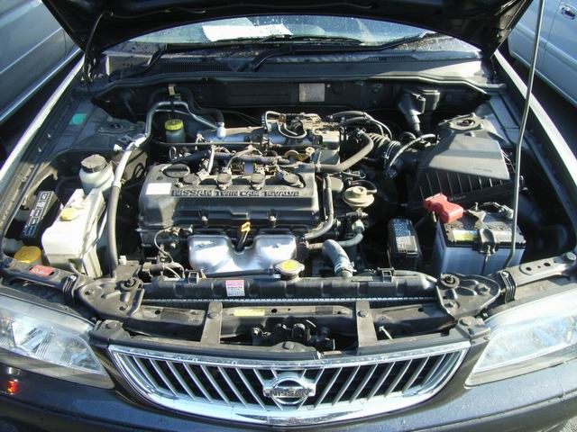 2000 Nissan Sunny Photos
