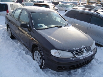 2000 Nissan Sunny