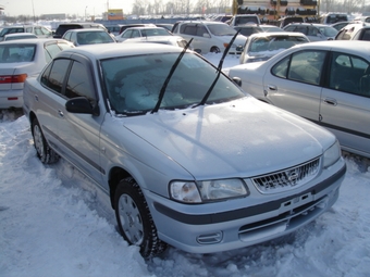 2000 Nissan Sunny