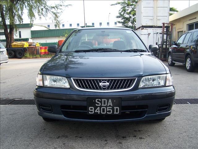 2000 Nissan Sunny Pictures