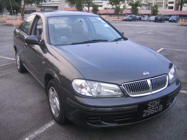 2000 Nissan Sunny Pics