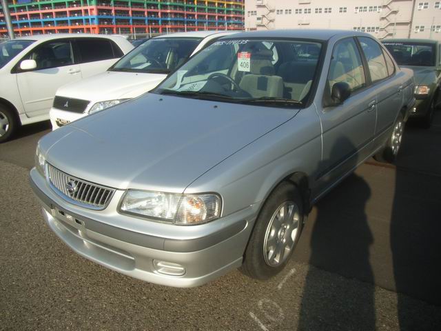 2000 Nissan Sunny Pictures