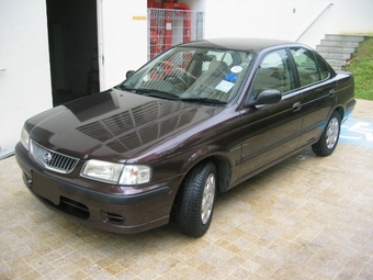 2000 Nissan Sunny