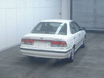 2000 Nissan Sunny Photos