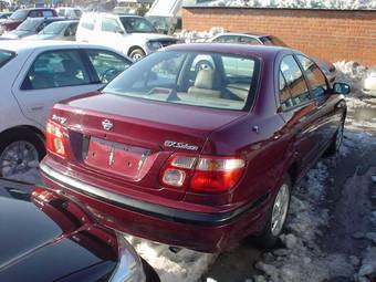 2000 Nissan Sunny Pics