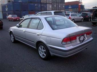 2000 Nissan Sunny Images