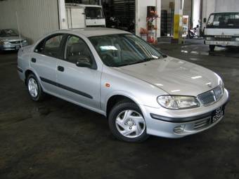 2000 Nissan Sunny Pictures