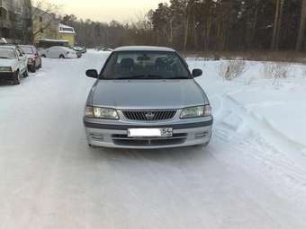 2000 Nissan Sunny Photos